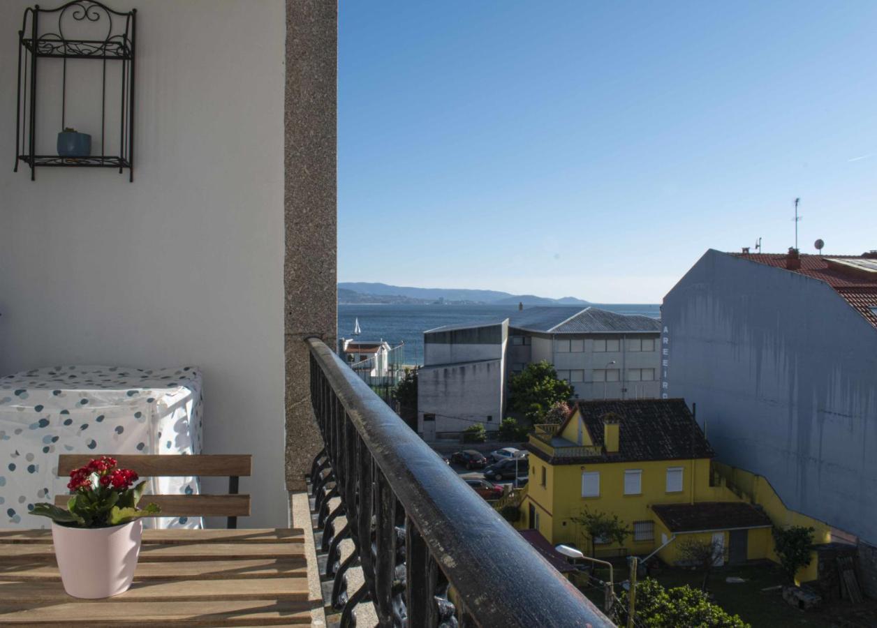 Ferienwohnung Apartamento Rodeira Vistas A La Ria Cangas Exterior foto